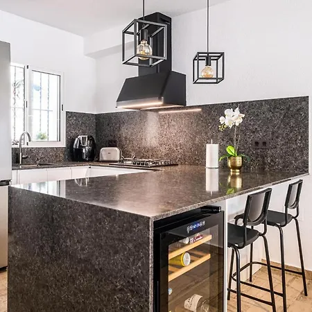 Amazing In With Kitchen Feriehus Torrevieja